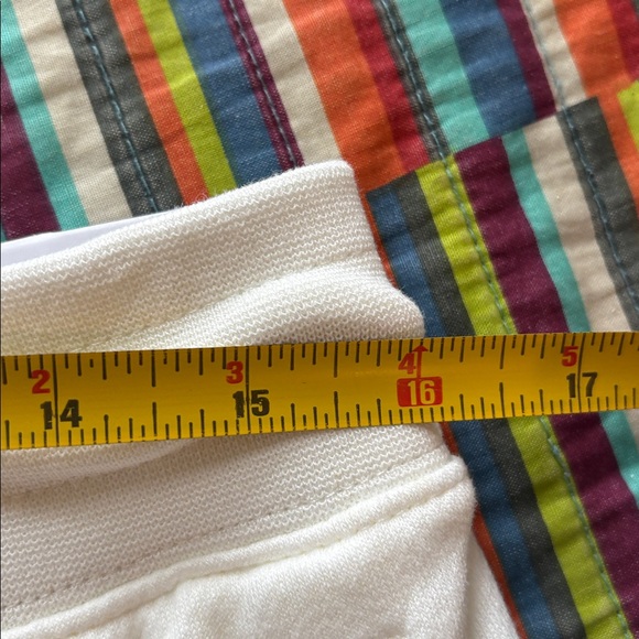 Nike Ivory Shorts Swoosh size large big logo cream black new with tags - Picture 11 of 14